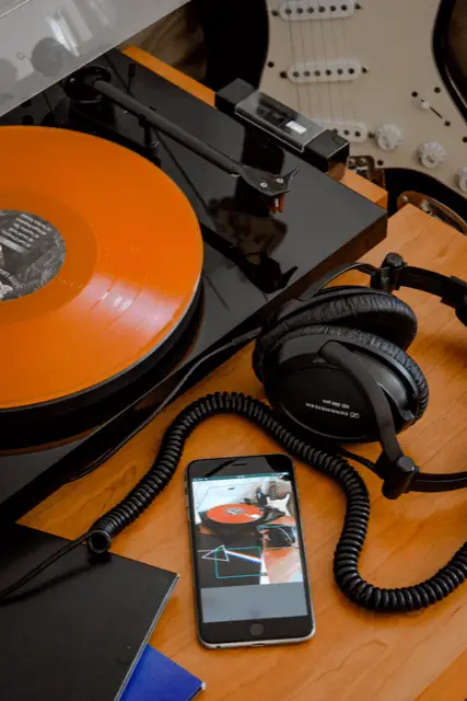 Turntable